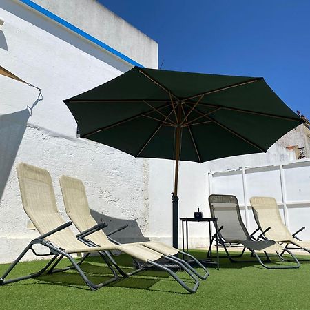 Anchor House Vandrarhem Albufeira Exteriör bild